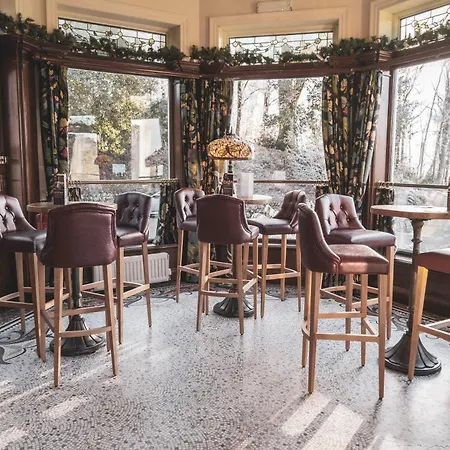 莫热伍德乡村酒店 酒店