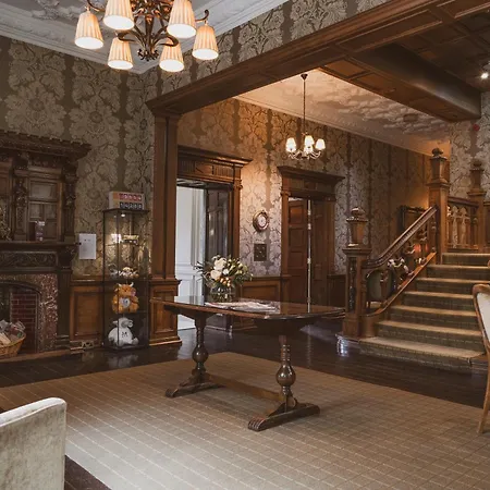Merewood Hotel 4*